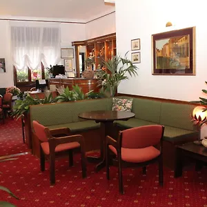 Hotel Serena, Varazze